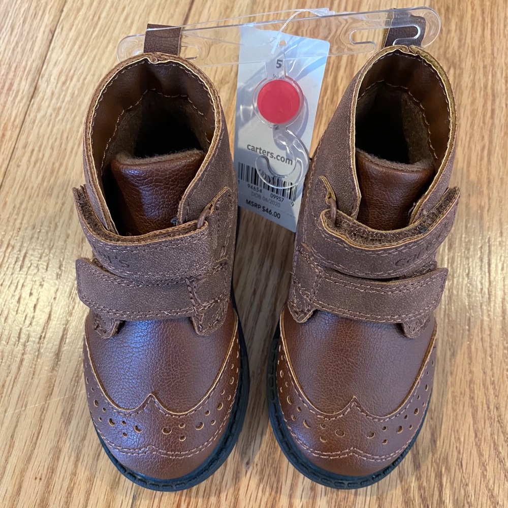 NWT Carter’s Toddler Boy Brown Shoes size 5